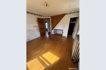 136 Collis Street, West Haven, CT 06516 - Photo 20