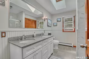 105 Highland Ave, Wallingford, CT 06492 - Photo 18