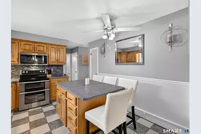 4 Pamela Way, Waterford, CT 06385 - Photo 8