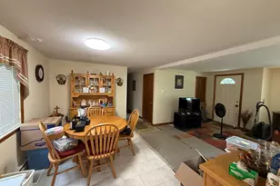 371 Race Hill Rd, Madison, CT 06443 - Photo 6