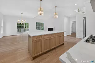 10 Maple Ave, Bristol, CT 06010 - Photo 6
