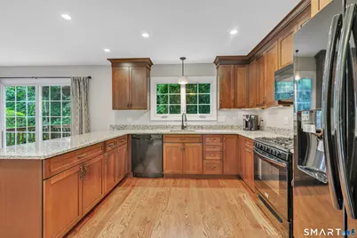 143 Governor Trumbull Way #143, Trumbull, CT 06611 - Photo 16