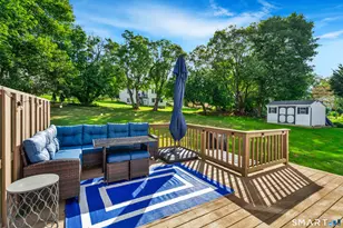 686 Groton Long Point Rd, Groton, CT 06340 - Photo 4