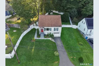 15 Ashland Avenue, Waterbury, CT 06708 - Photo 8