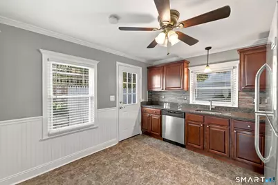 15 Ashland Avenue, Waterbury, CT 06708 - Photo 12