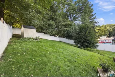 15 Ashland Avenue, Waterbury, CT 06708 - Photo 32