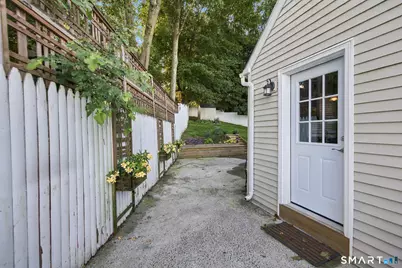 15 Ashland Avenue, Waterbury, CT 06708 - Photo 30