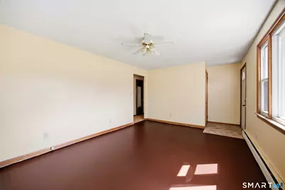 12 Southwood Drive, West Hartford, CT 06110 - Photo 8