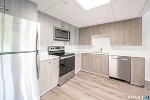 1030 Federal Rd, Brookfield, CT 06804 - Photo 6