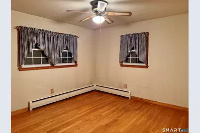 112 Maple Street, Seymour, CT 06483 - Photo 22