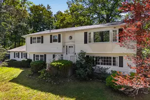 35 Inchcliffe Dr, Ledyard, CT 06335 - Photo 40