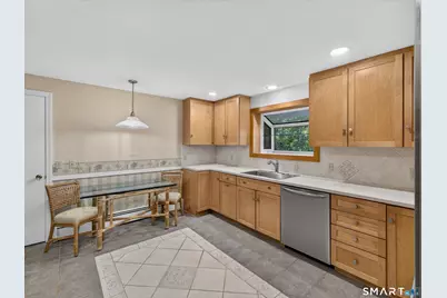 35 Inchcliffe Drive, Ledyard, CT 06335 - Photo 4