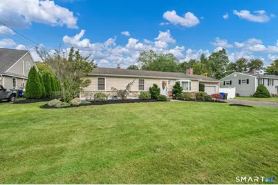 207 Manor Road, Southington, CT 06479 - Photo 2