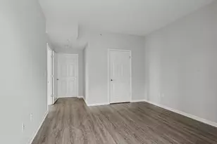 25 Adams Ave, Stamford, CT 06902 - Photo 12