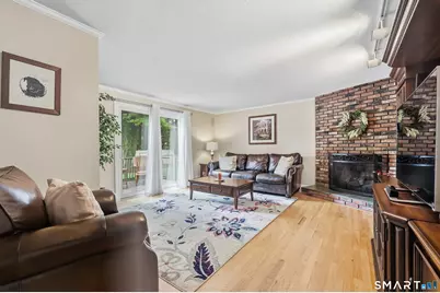 96 Heywood Drive, Glastonbury, CT 06033 - Photo 4