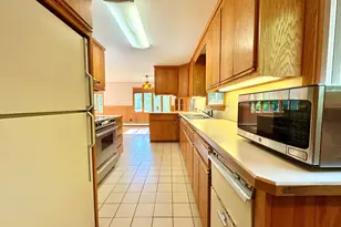 18 Wilson Rd, Litchfield, CT 06759 - Photo 10