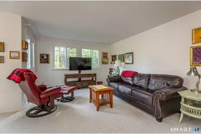 96 Woodside Circle #96, Torrington, CT 06790 - Photo 6