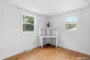 123 Country Ln, East Hartford, CT 06118 - Photo 20