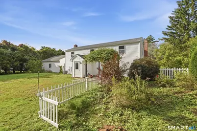 123 Country Lane, East Hartford, CT 06118 - Photo 6