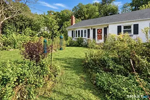 123 Country Ln, East Hartford, CT 06118 - Photo 4