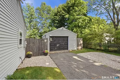 190 Old County Road, Windsor Locks, CT 06096 - Photo 4