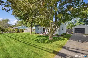 190 Old County Rd, Windsor Locks, CT 06096 - Photo 2