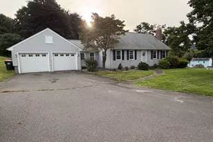 1252 East St, Southington, CT 06489 - Photo 1
