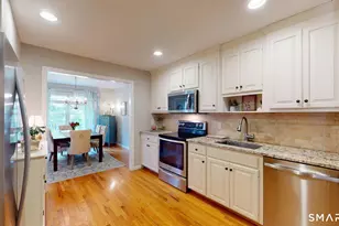 6 Reggie Way, East Windsor, CT 06016 - Photo 2