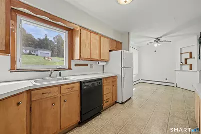4 Johns Road, Brookfield, CT 06804 - Photo 10