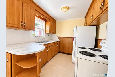 1 Lois Avenue, Southington, CT 06479 - Photo 8