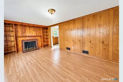 1 Lois Avenue, Southington, CT 06479 - Photo 2