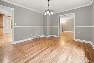 163 Juniper Dr, Avon, CT 06001 - Photo 8