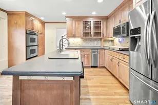 163 Juniper Dr, Avon, CT 06001 - Photo 10