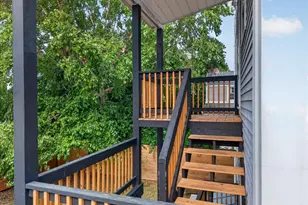 16 Starr St, New London, CT 06320 - Photo 8
