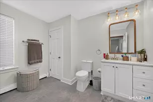 16 Starr St, New London, CT 06320 - Photo 18