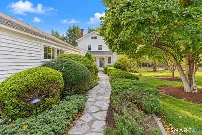 2 Pomperaug Road, Woodbury, CT 06798 - Photo 4