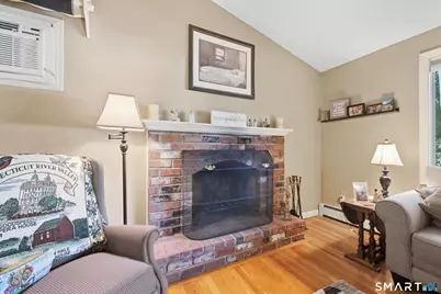 19 Crestwood Drive, East Hampton, CT 06424 - Photo 4