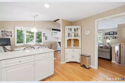 19 Crestwood Drive, East Hampton, CT 06424 - Photo 12