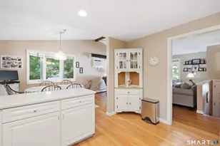 19 Crestwood Dr, East Hampton, CT 06424 - Photo 12
