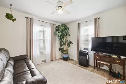 32 Jubilee Street, New Britain, CT 06051 - Photo 12