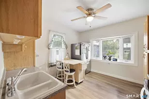 32 Jubilee St, New Britain, CT 06051 - Photo 4