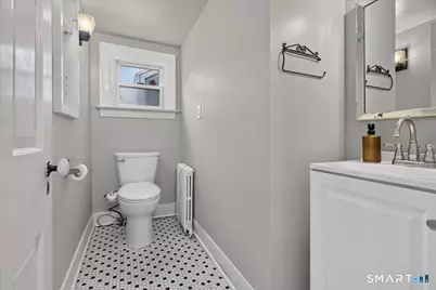 512 Quinnipiac Avenue, North Haven, CT 06473 - Photo 16