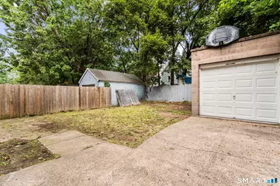 323 West Division Street, New Haven, CT 06511 - Photo 24
