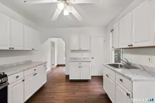 323 W Division St, New Haven, CT 06511 - Photo 6