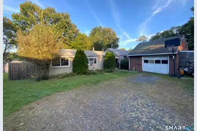 32 Depalma Lane, Danbury, CT 06811 - Photo 1