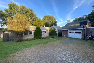 32 Depalma Ln, Danbury, CT 06811 - Photo 1