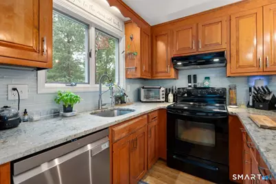 116 Bramblebush Road, Manchester, CT 06040 - Photo 6