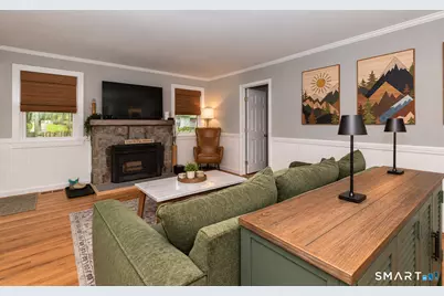 6 Indian Avenue, Danbury, CT 06811 - Photo 8