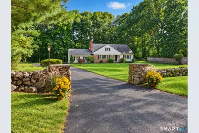 17 Driftwood Lane, Norwalk, CT 06851 - Photo 1