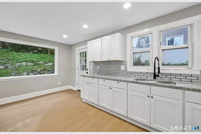 34 Springdale Avenue, Waterbury, CT 06708 - Photo 4